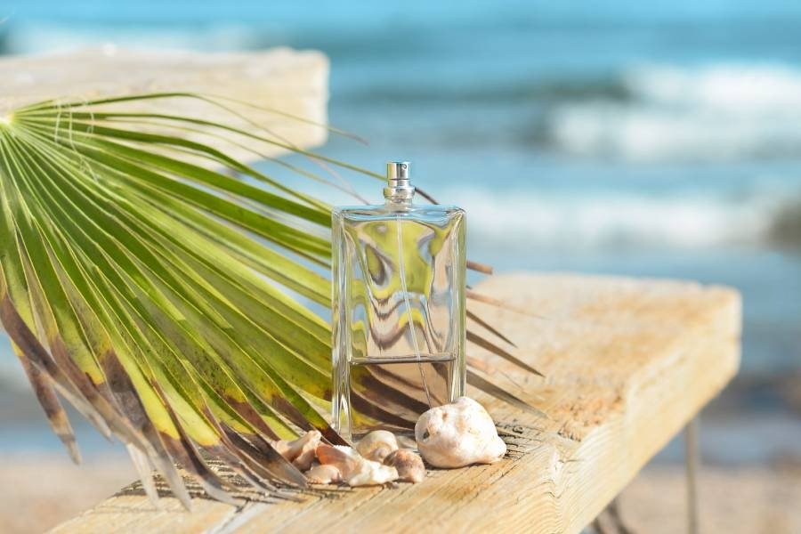 Why Some Perfumes Smell Stronger in Summer